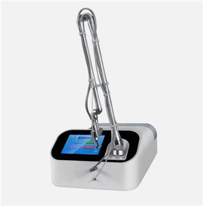 Quelle est la profondeur de pénétration d'une machine laser CO2 fractionnée ?